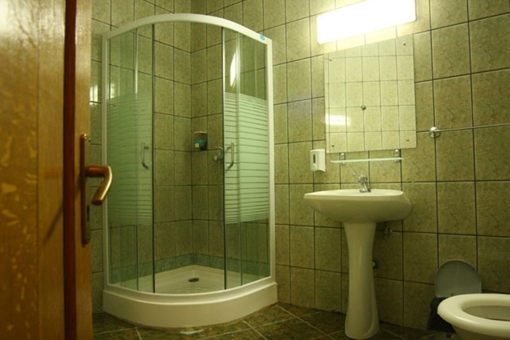 Hostel Sport Craiova Værelse billede